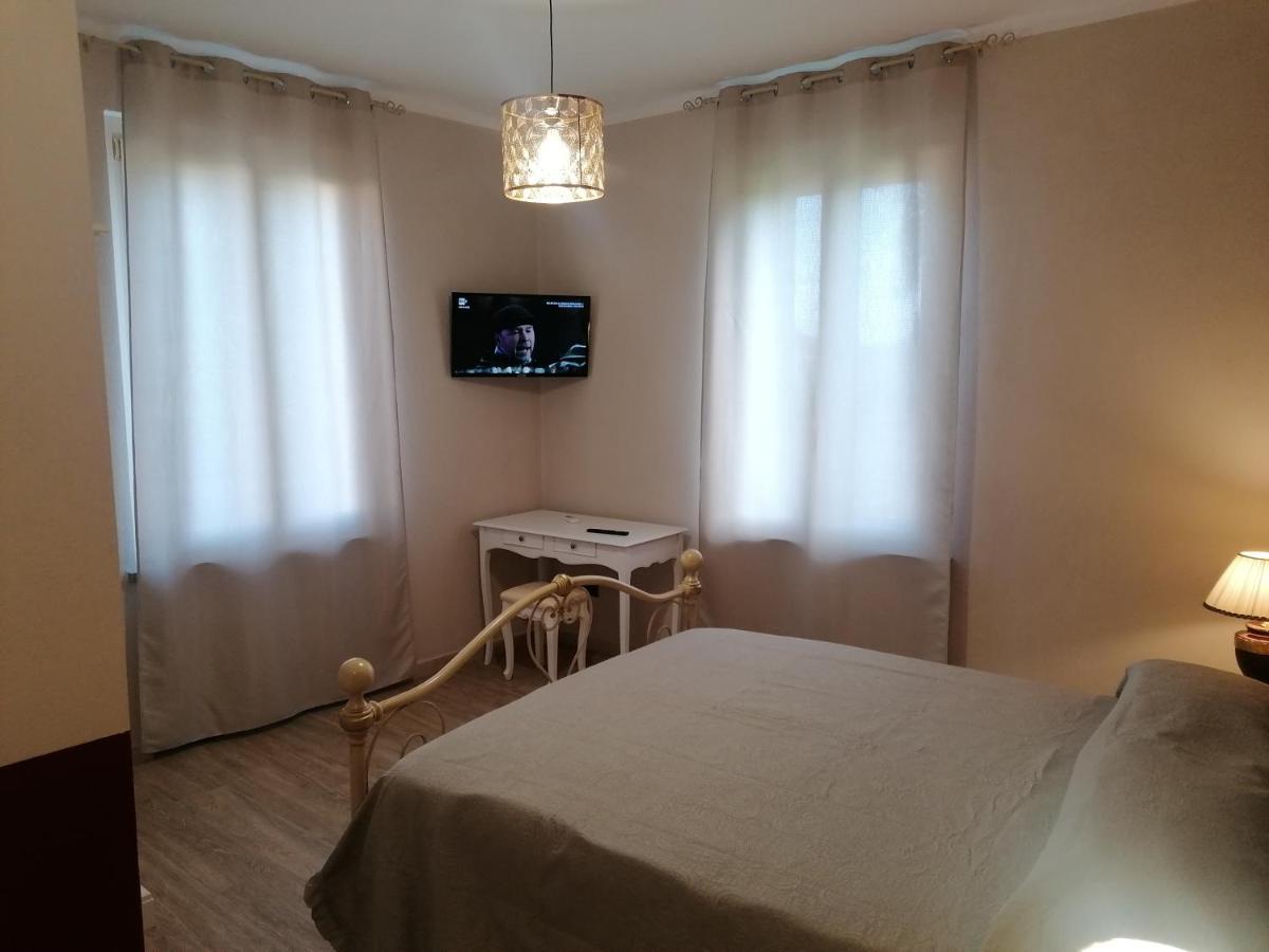 B&B Villa Preziosa Lago Maggiore Lesa Exterior foto