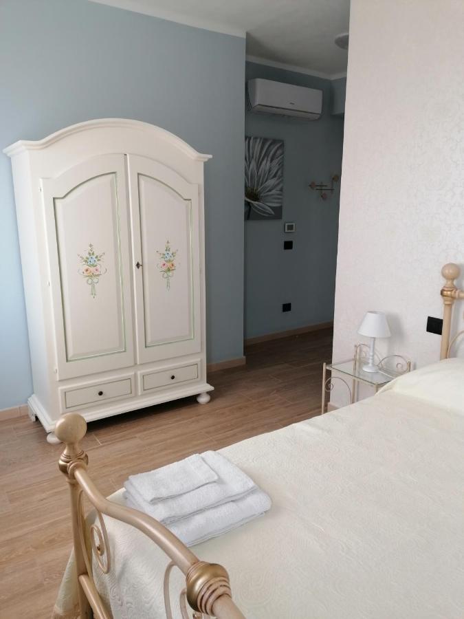 B&B Villa Preziosa Lago Maggiore Lesa Exterior foto