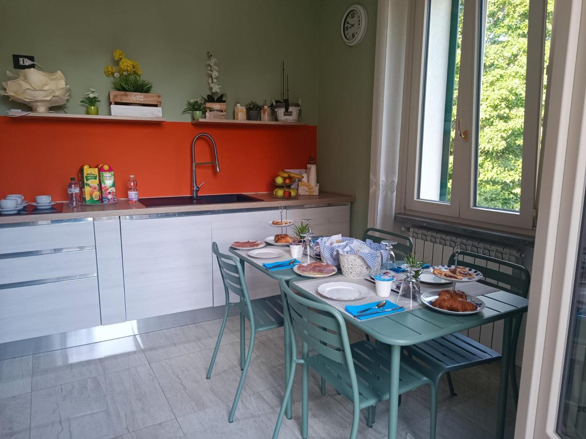 B&B Villa Preziosa Lago Maggiore Lesa Exterior foto