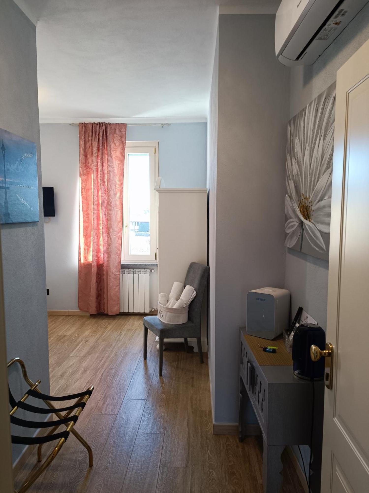 B&B Villa Preziosa Lago Maggiore Lesa Exterior foto
