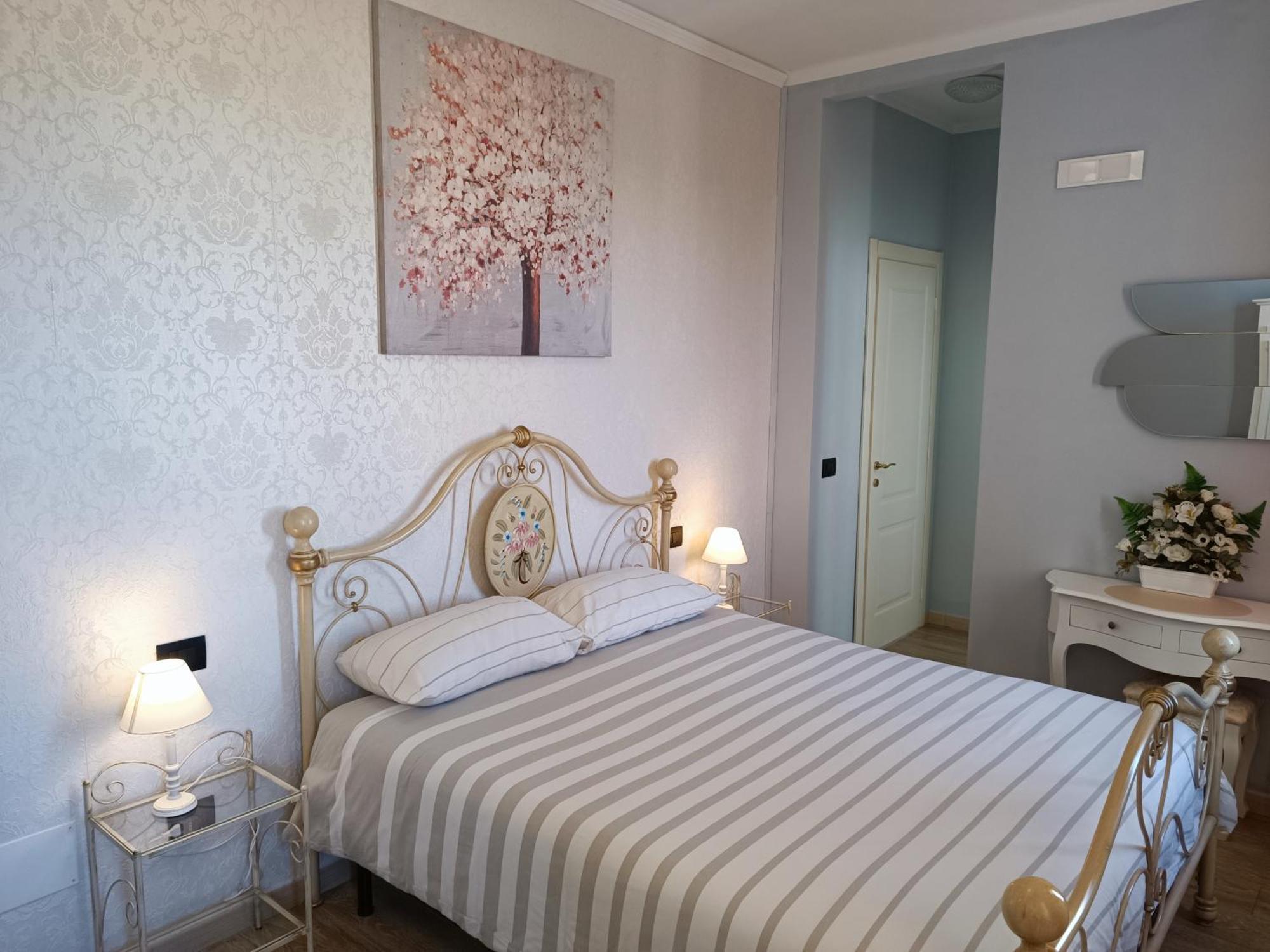B&B Villa Preziosa Lago Maggiore Lesa Exterior foto